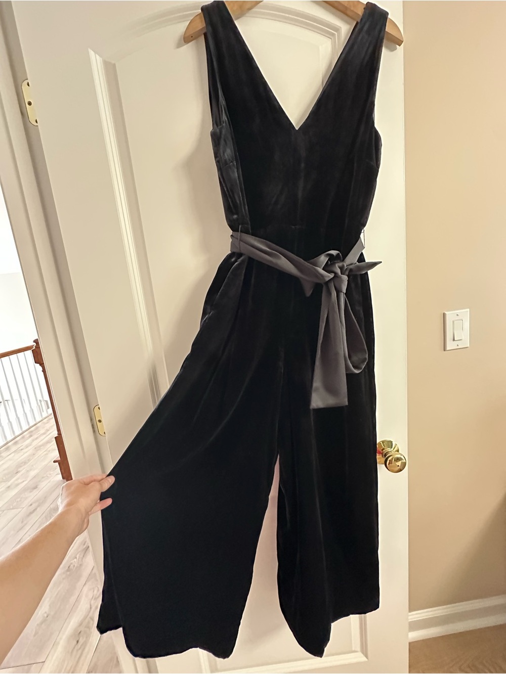 NWT J. Crew Black Velvet V-Neck Wide-Leg Jumpsuit with Satin Tie Size 10